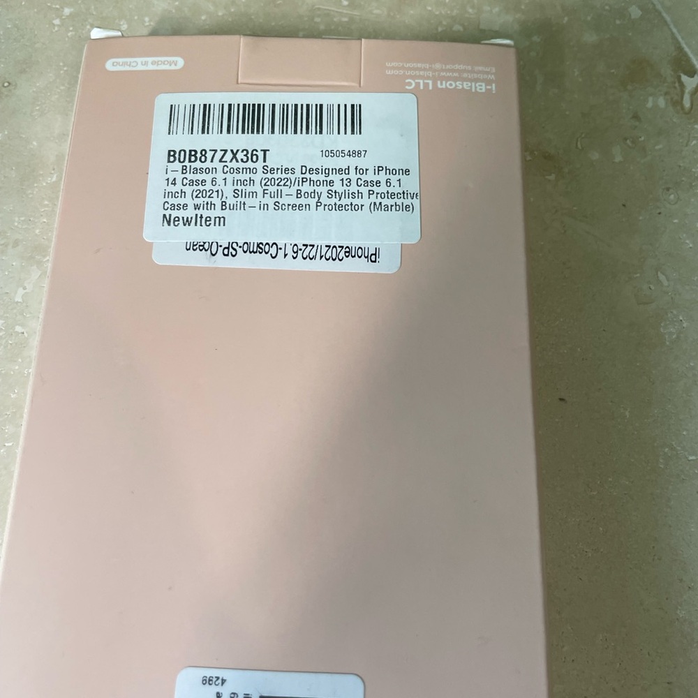 Free IPhone Case MUST BUNDLE - Picture 5 of 9